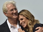 68-летний Ричард Гир женился на 35-летней модели Алехандре Сильве