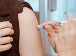 Какие побочные эффекты могут вызывать вакцины от COVID-19
