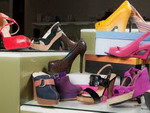 Комфортная обувь для немолодых, но модных. Коллекция весна-лето 2011